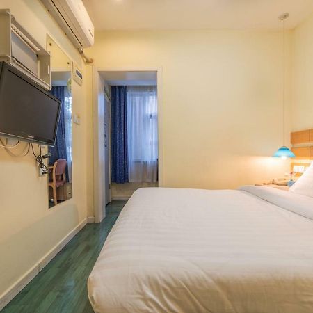 Home Inn Chongqing Jiangbei Airport Shuangfeng Road Exteriör bild