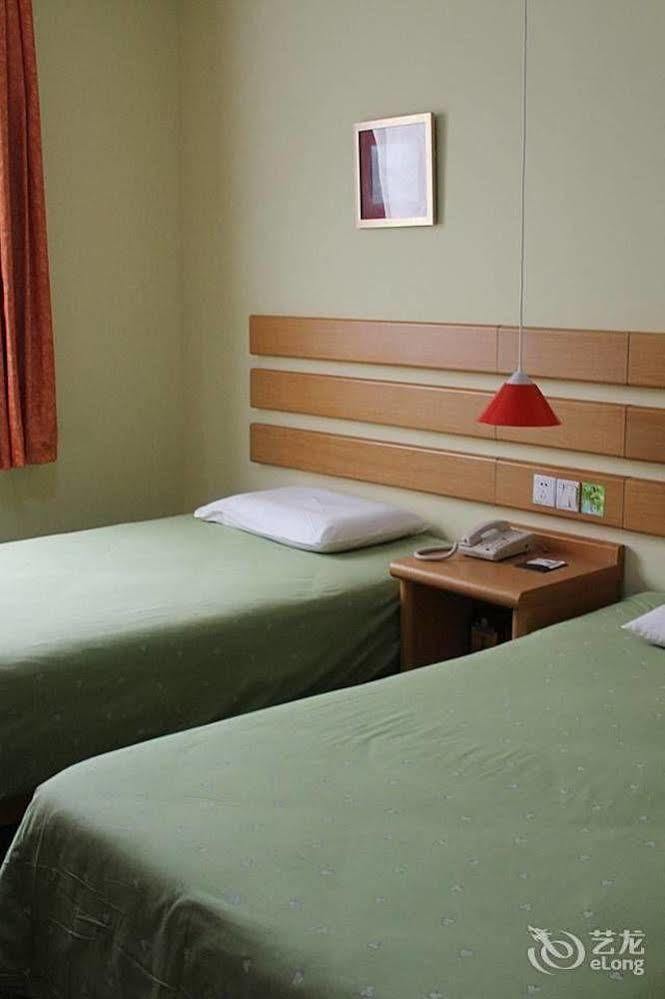 Home Inn Chongqing Jiangbei Airport Shuangfeng Road Exteriör bild