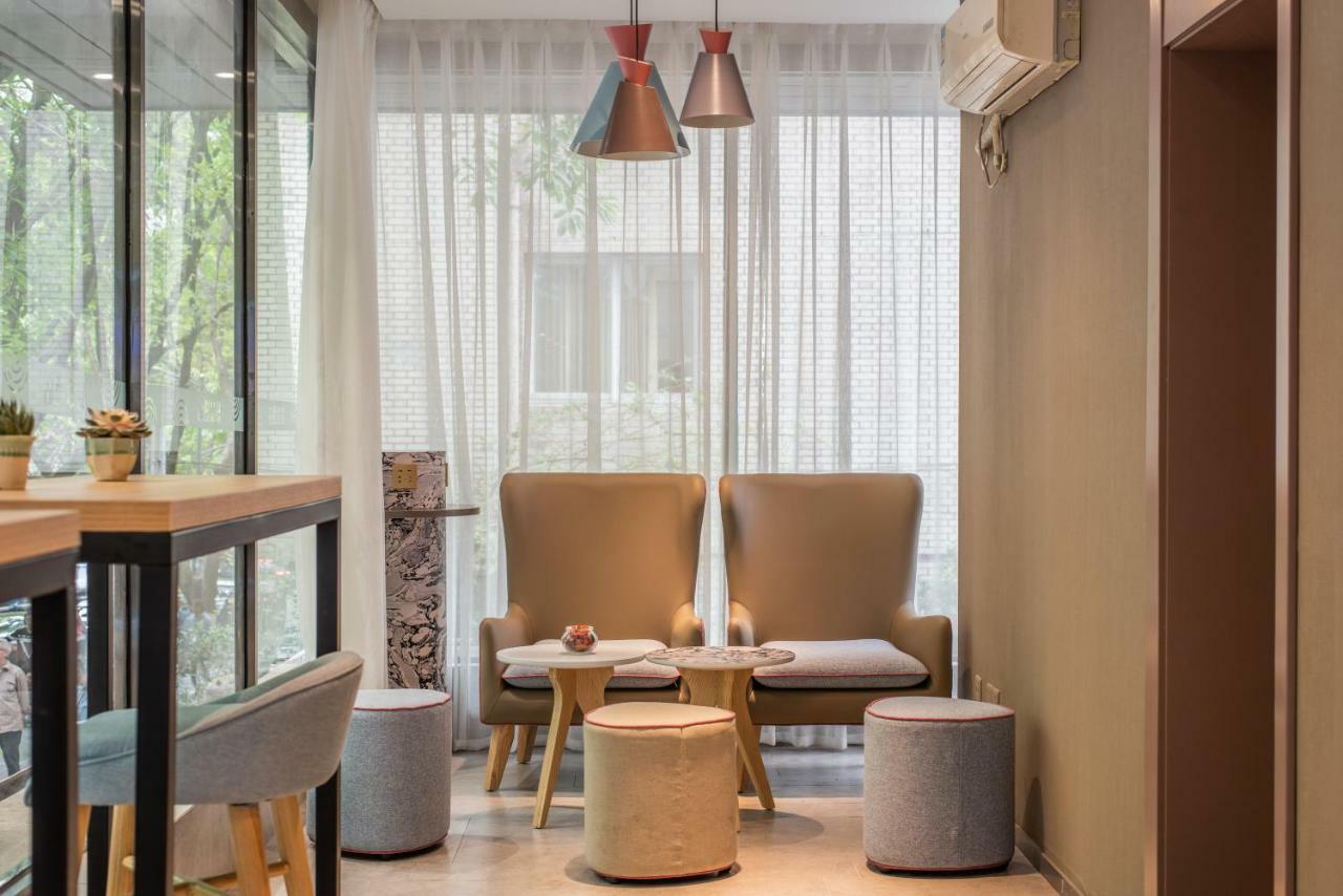 Home Inn Chongqing Jiangbei Airport Shuangfeng Road Exteriör bild